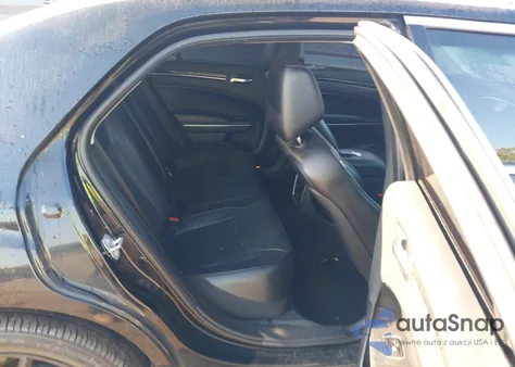 2018 Chrysler 300 Limited из США, поврежденный, VIN 2C3CCAEGXJH159836